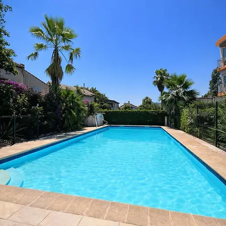 Apartment Familial Piscine *